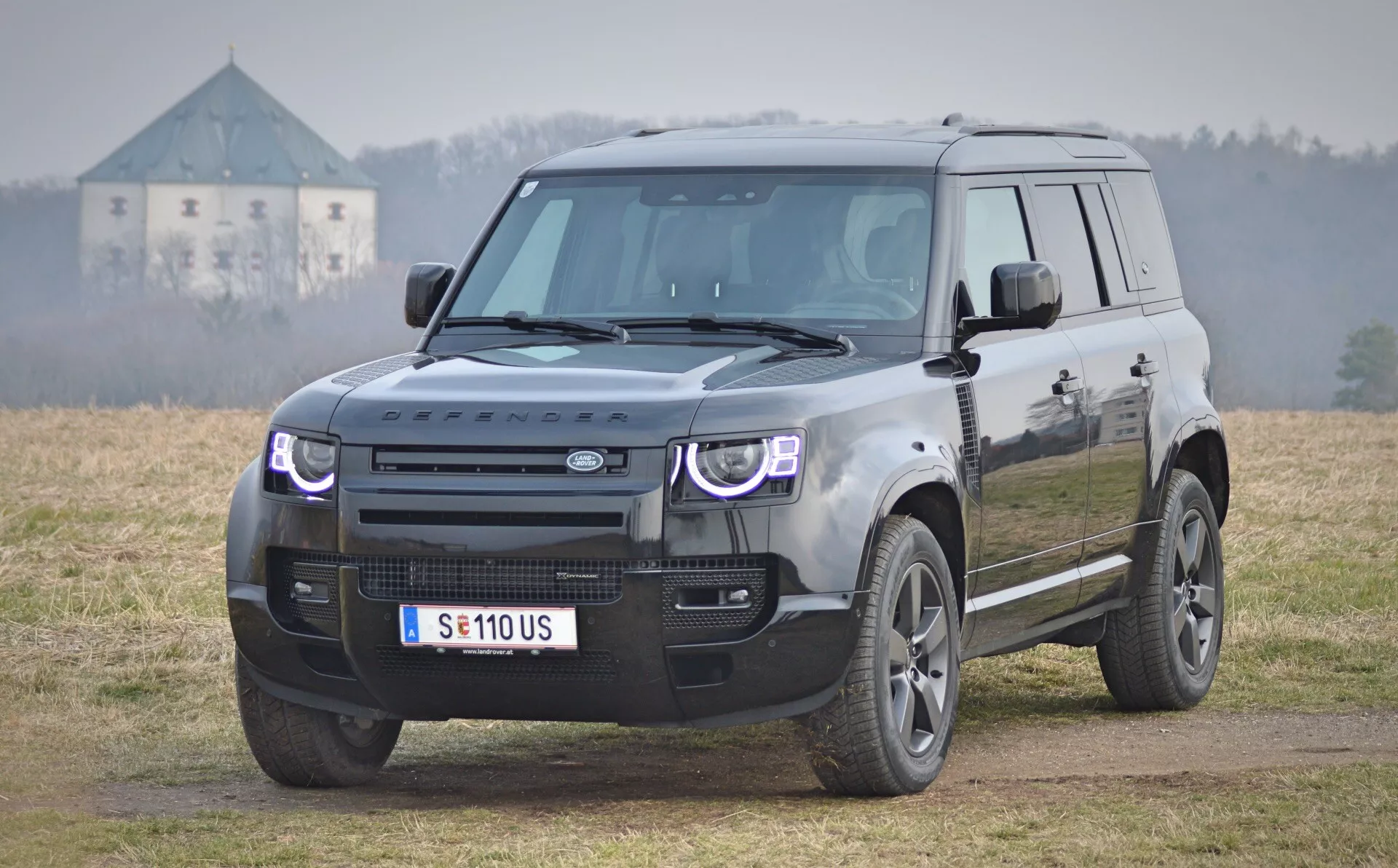 Land Rover Defender Ramp Angle | LabAuto