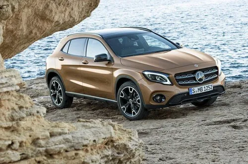 Mercedes-Benz GLA